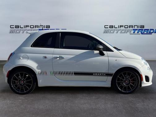 2013 FIAT 500 Abarth