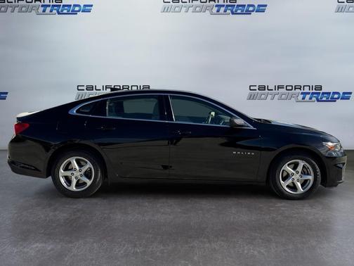 2017 Chevrolet Malibu 1LS