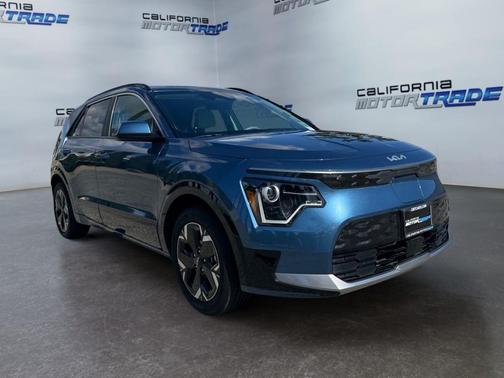 Mineral Blue 2023 Kia Niro EV Wind