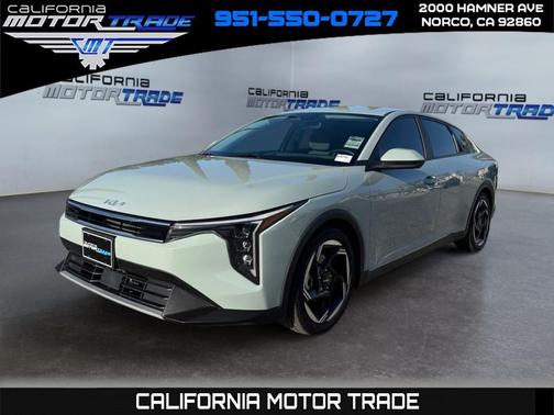 2025 Kia K4 EX