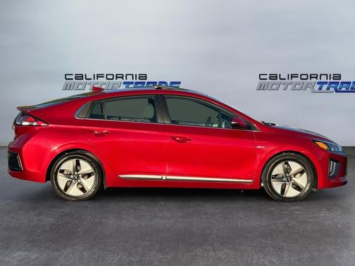 2020 Hyundai IONIQ Hybrid SEL