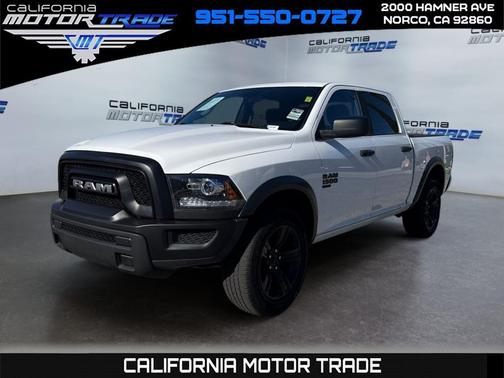2024 RAM 1500 Classic Warlock Crew Cab 4x4 5'7' Box
