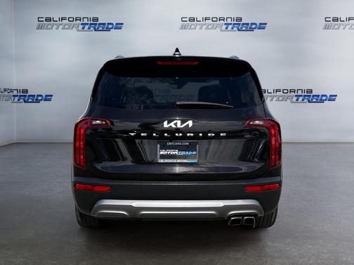 2022 Kia Telluride S