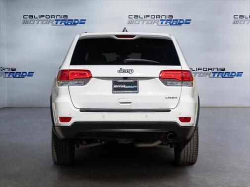 2017 Jeep Grand Cherokee Laredo