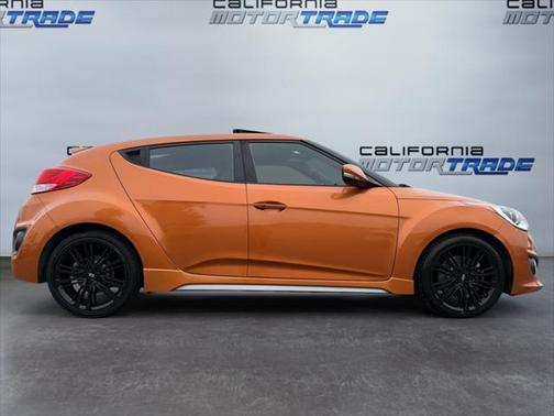 2016 Hyundai Veloster Turbo