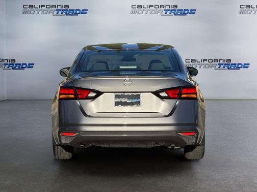 2024 Nissan Altima S FWD