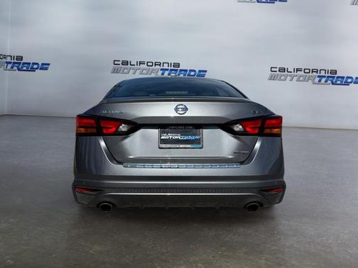 2022 Nissan Altima SR VC-Turbo FWD