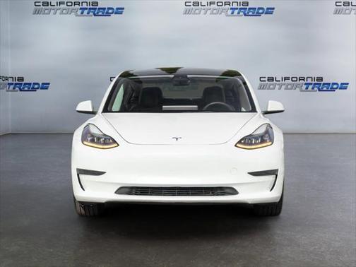 2022 Tesla Model 3 Standard Range