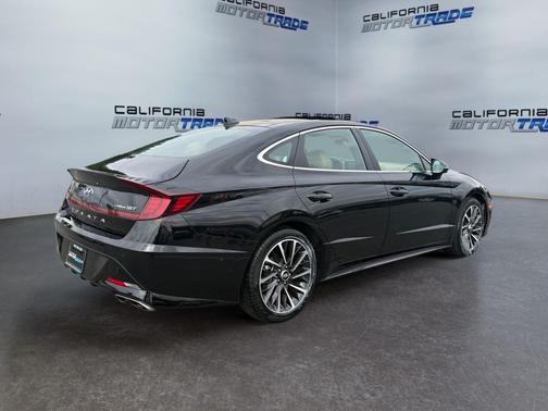2023 Hyundai SONATA Limited