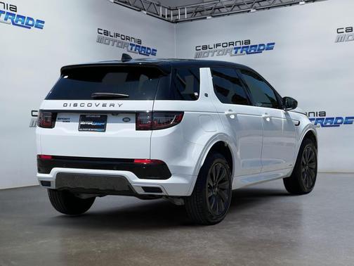 Fuji White 2020 Land Rover Discovery Sport R-Dynamic SE