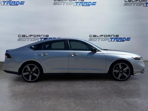 Lunar Silver Metallic 2023 Honda Accord Hybrid Sport