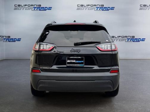 2023 Jeep Cherokee Altitude