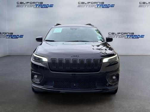 2023 Jeep Cherokee Altitude