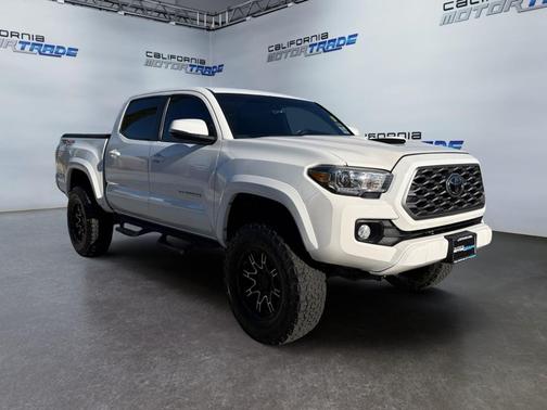 2020 Toyota Tacoma TRD Sport