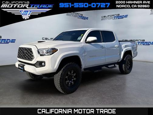 2020 Toyota Tacoma TRD Sport