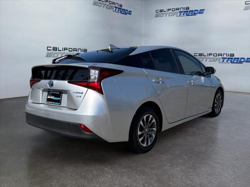 2019 Toyota Prius XLE
