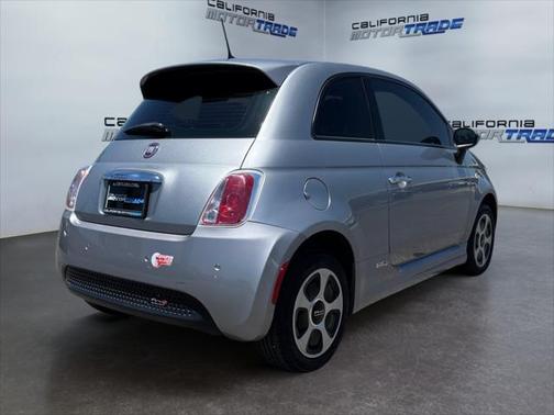 2017 FIAT 500e Battery Electric