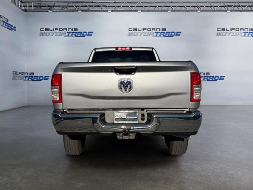 2024 RAM 2500 Tradesman Crew Cab 4x4 8' Box