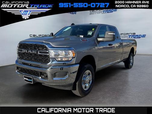 2024 RAM 2500 Tradesman Crew Cab 4x4 8' Box