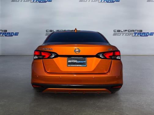 2021 Nissan Versa 1.6 SV