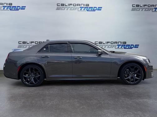 Granite Crystal Metallic Clearcoat 2022 Chrysler 300 S