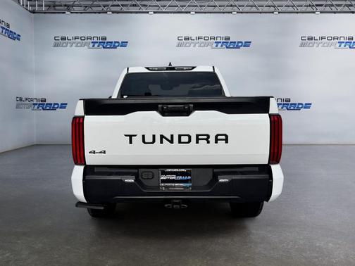 Ice Cap 2024 Toyota Tundra SR5