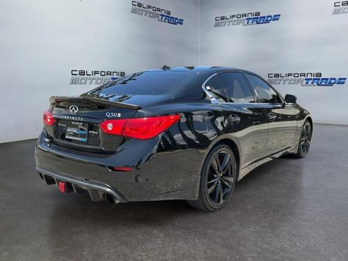 Midnight Black 2017 INFINITI Q50 3.0t Sport