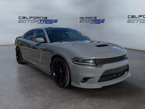 2018 Dodge Charger R/T Scat Pack