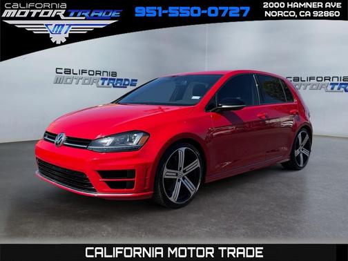 2016 Volkswagen Golf R 4-Door w/DCC & Navigation