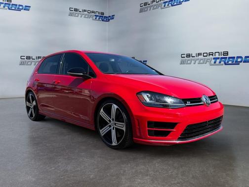 2016 Volkswagen Golf R 4-Door w/DCC & Navigation