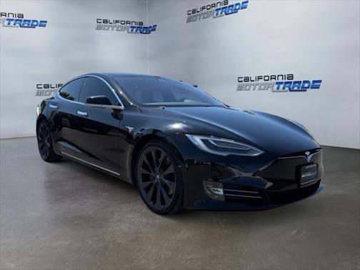 2020 Tesla Model S Long Range