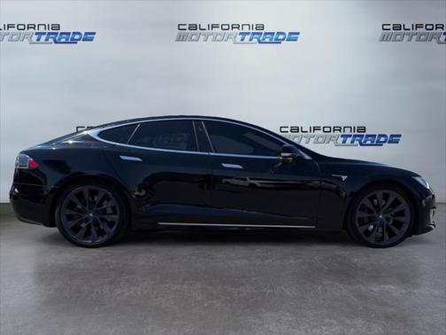 2020 Tesla Model S Long Range