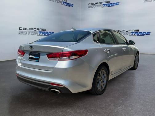 Sparkling Silver 2020 Kia Optima LX