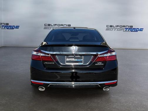 2017 Honda Accord Touring V6