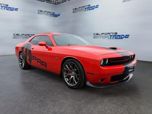 2016 Dodge Challenger SRT 392