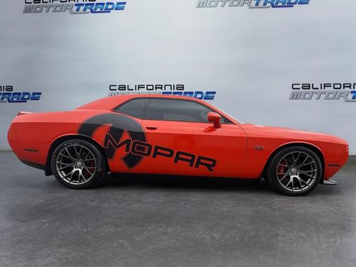 2016 Dodge Challenger SRT 392