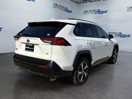 Ice Cap 2023 Toyota RAV4 Prime SE