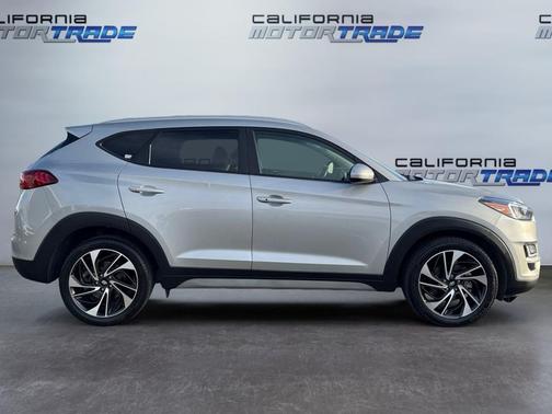 2020 Hyundai TUCSON Sport