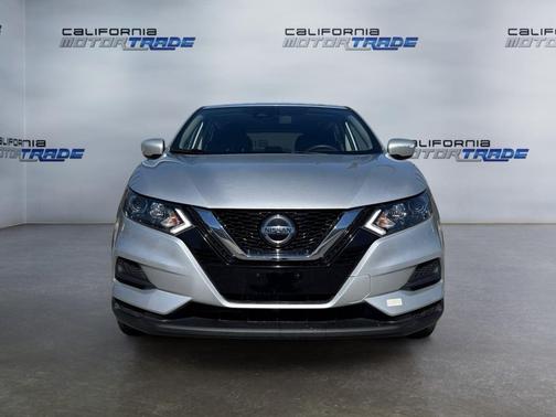 2022 Nissan Rogue Sport S