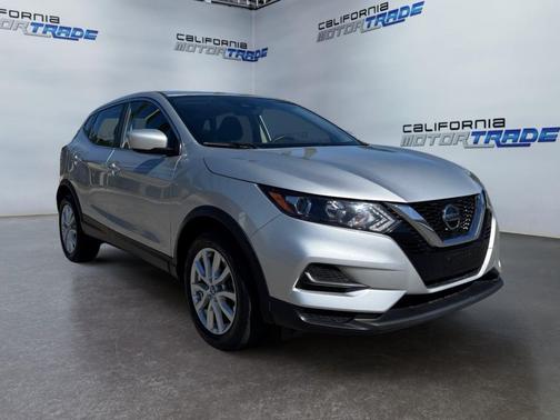 2022 Nissan Rogue Sport S