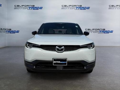 2022 Mazda MX-30 Premium Plus