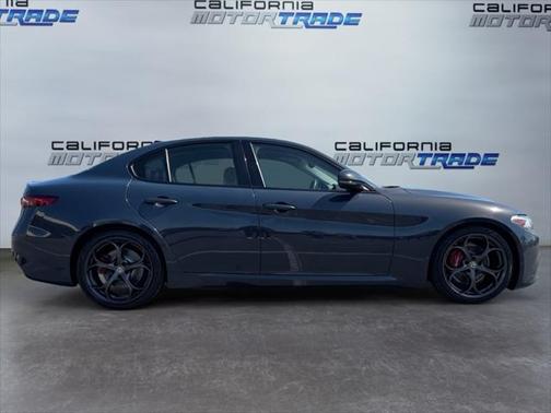 2019 Alfa Romeo Giulia Ti Sport