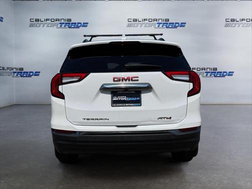 2022 GMC Terrain AWD AT4