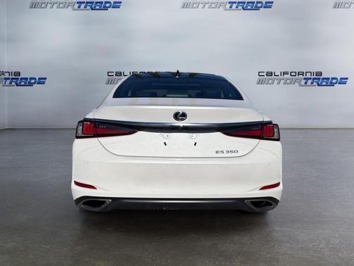 2022 Lexus ES 350 Base