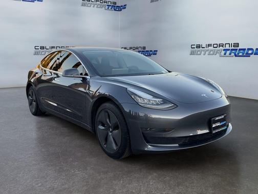 2019 Tesla Model 3 Mid Range