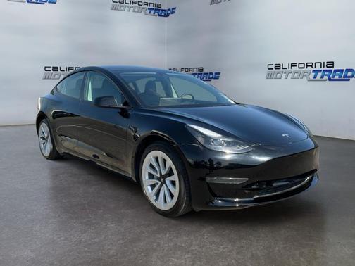 Solid Black 2023 Tesla Model 3 Standard Range