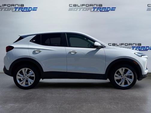 Summit White 2025 Buick Encore GX Preferred