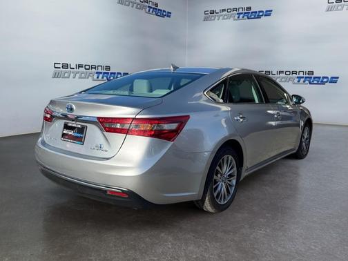 2016 Toyota Avalon Hybrid Limited