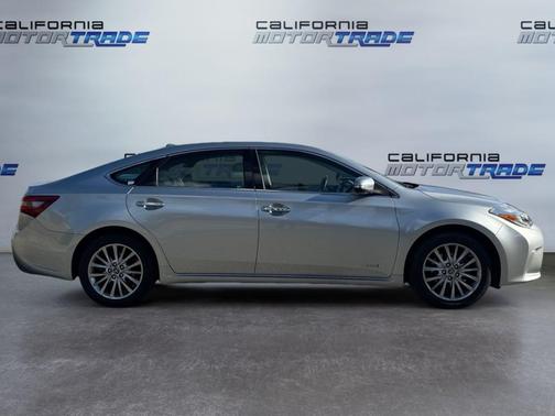 2016 Toyota Avalon Hybrid Limited