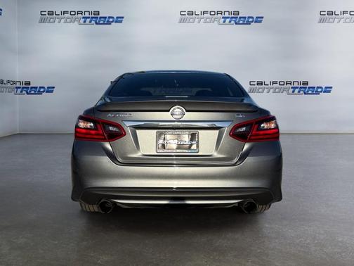 2017 Nissan Altima 2.5 SR